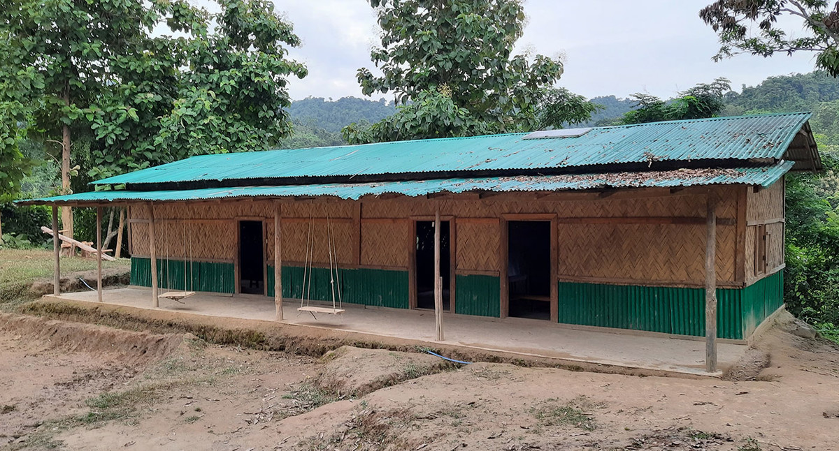 Neue Dorfschule in Bangladesch