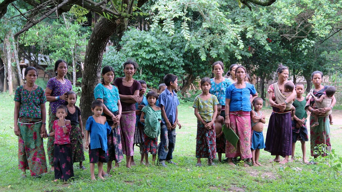 Mütter mit Kindern Thanchi Bangladesch Mütter mit Kindern Thanchi Bangladesch