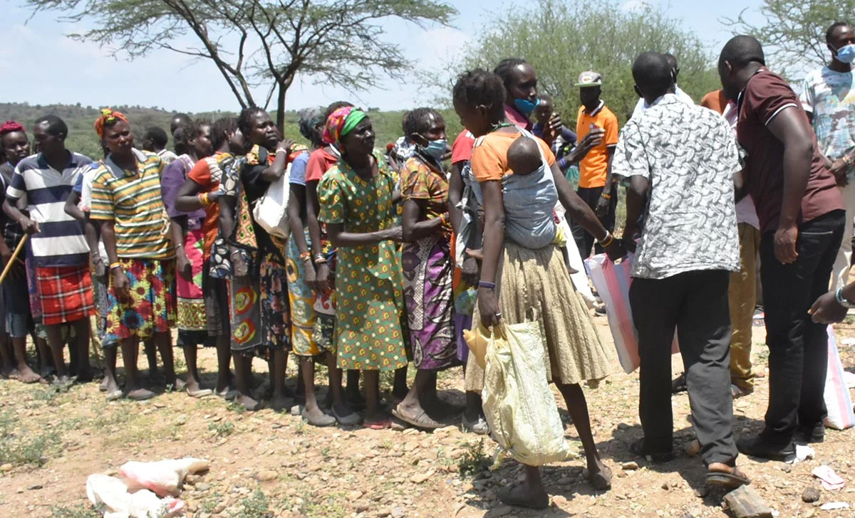 Hunger in East Pokot, Kenia: Lebensmittelabgabe