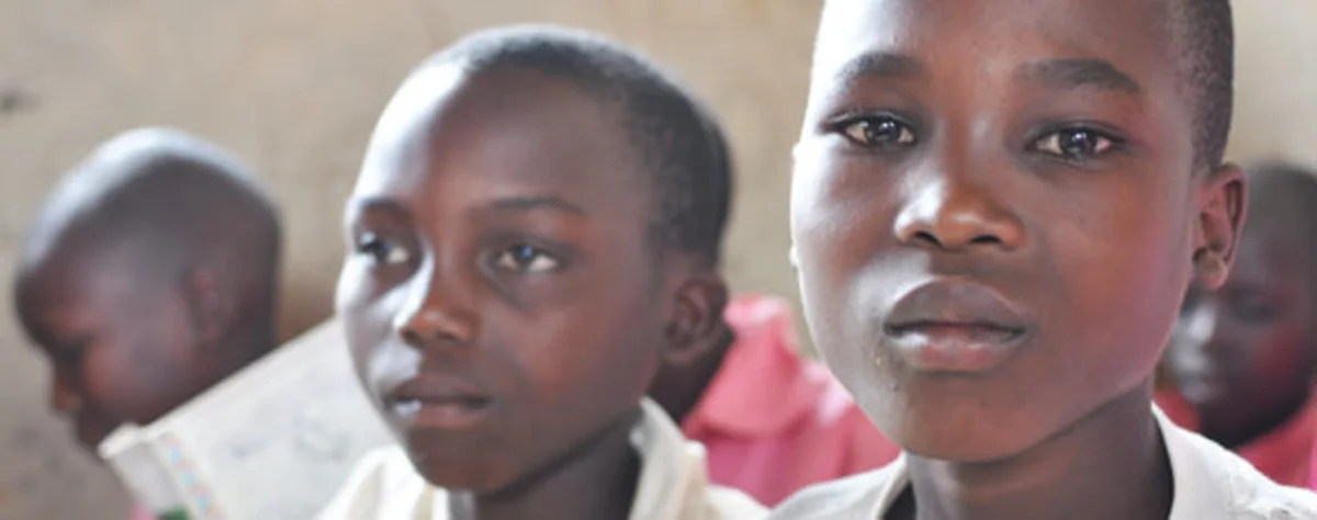 Bildung für alle: Schulkind in Uganda Bildung für alle: Schulkind in Uganda