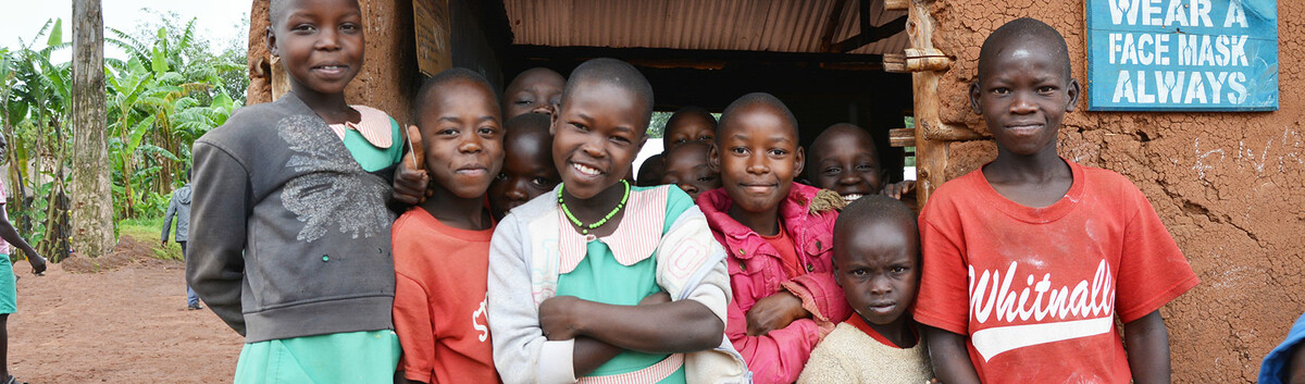 Schulkinder in Uganda