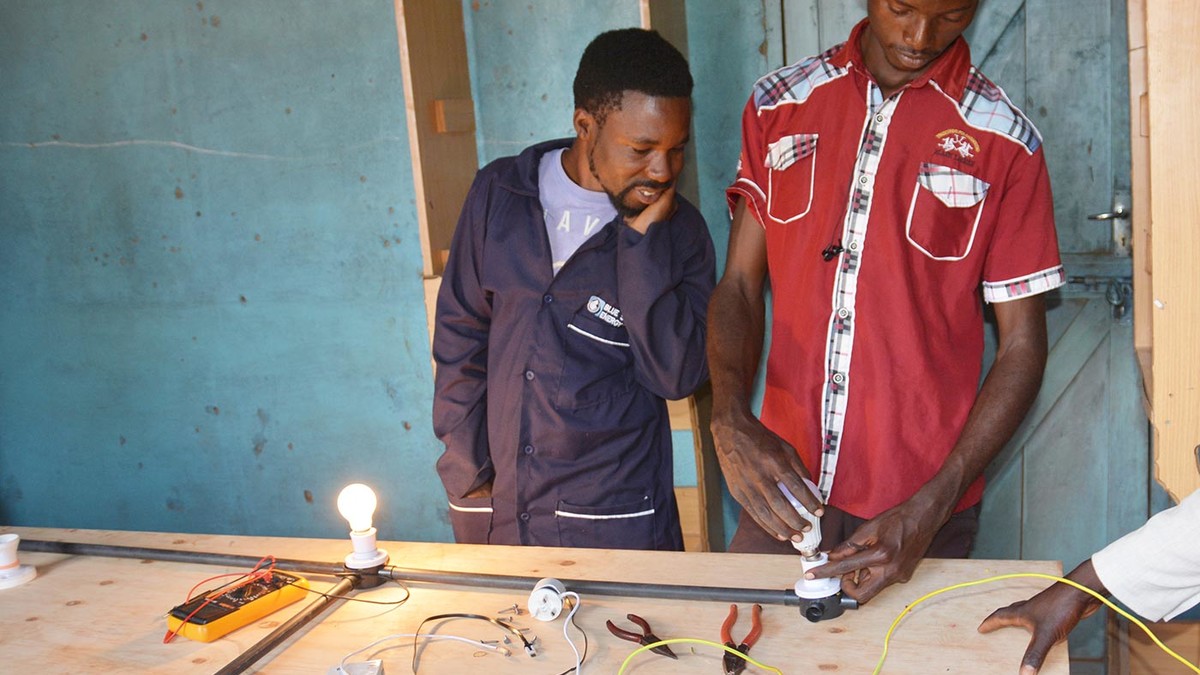 Kenia Berufskurs Elektrik