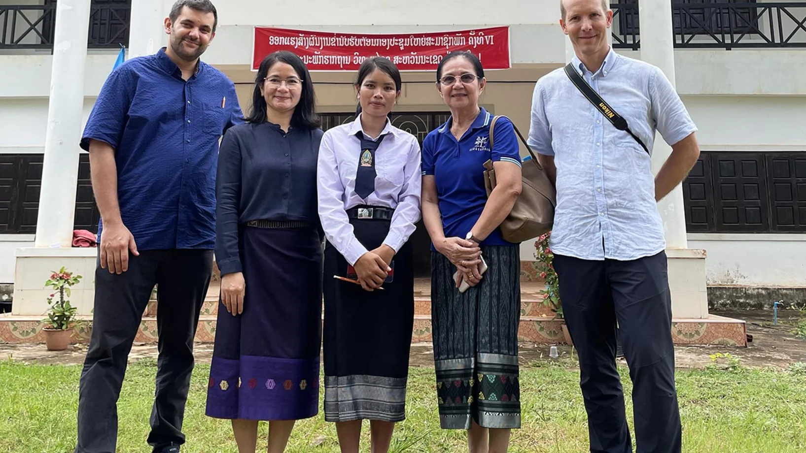 Ladny Kindergärtnerin Laos