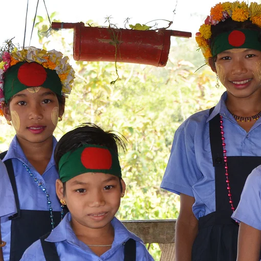 Schulmädchen in Bangladesch