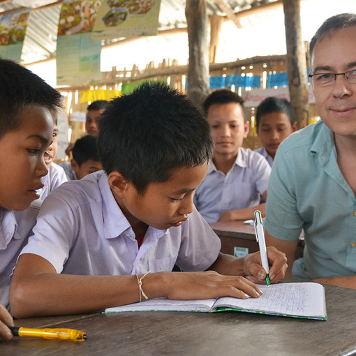 Marcel Auf der Maur, CO-OPERAID, in Laos