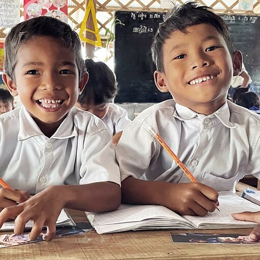 Schuljungen Kambodscha