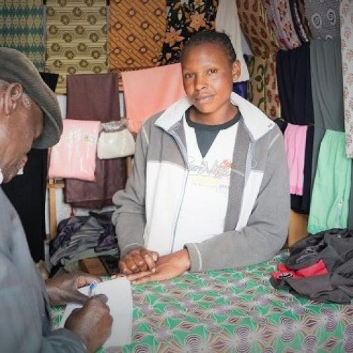 Kenia: Sharons eigener Laden
