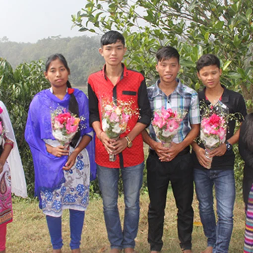 students-bangladesch.jpg