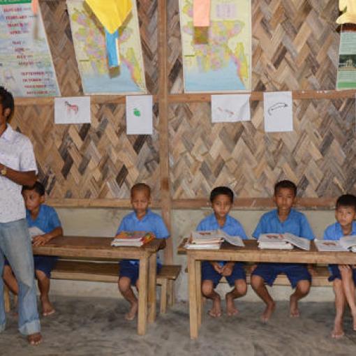 Haliram Tripura, Lehrer an der Dorfschule von Yang Hre Say, Bandarban Hill Tracts, Bangladesch